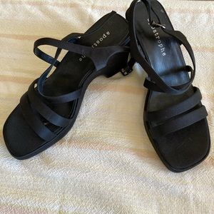 Apostrophe Black open toe fabric chunky heel shoes
